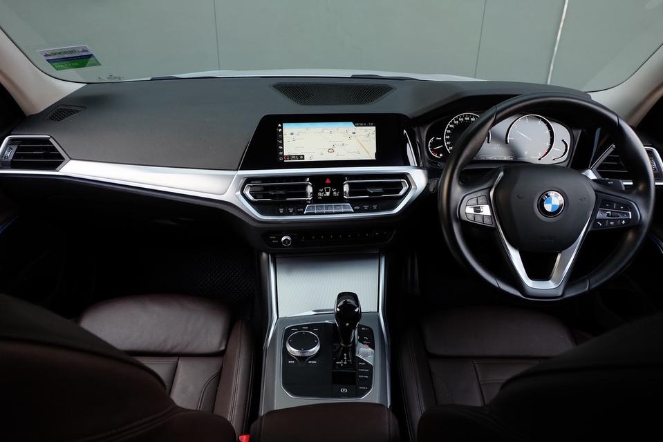 BMW 320d Sport G20 ปี 2020 มือเดียวป้ายแดง ไม่เคยเกิดอุบัติเหตุ เลขไมล์ 110,000km แท้ รูปที่ 11