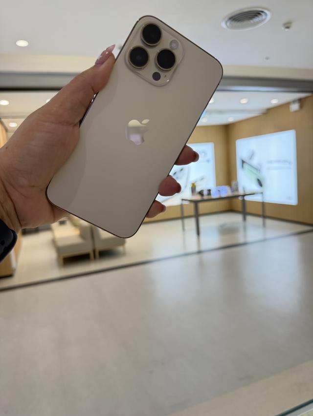 iPhone 14 Pro Max 128 หน้าจอมีตำหนิตามรูปใช้งานได้ปกติทุกเมนู