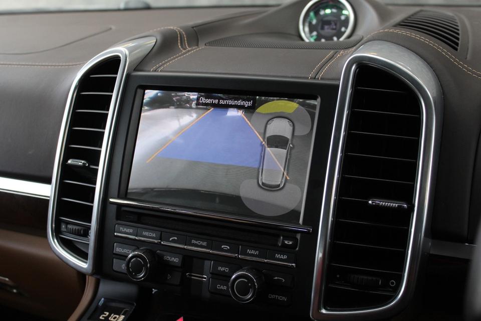 รหัสรถ JRS626 Porsche Cayenne S Hybrid ปี 2012 12
