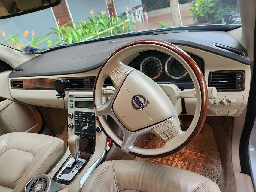 ขายรถ Volvo s80 2.5FT ปี 2010
