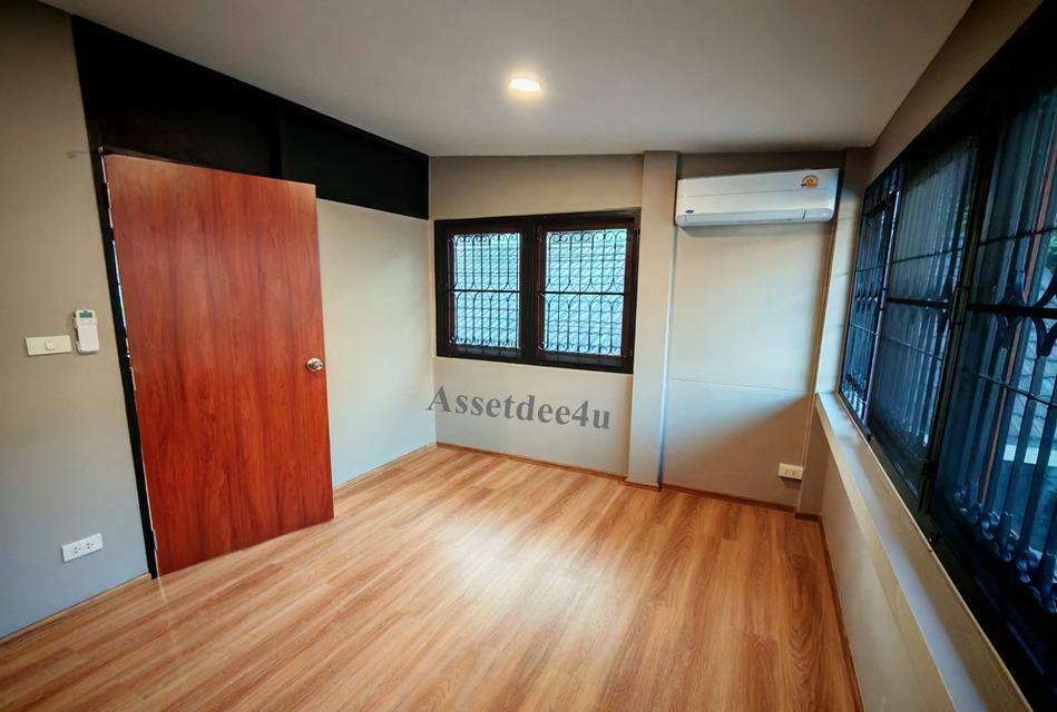 AH559 บ้านเช่าย่านลาดพร้าว ให้เช่าบ้านเดี่ยว 2 ชั้น ซอยลาดพร้าว74 ใกล้รถไฟฟ้าสถานีลาดพร้าว