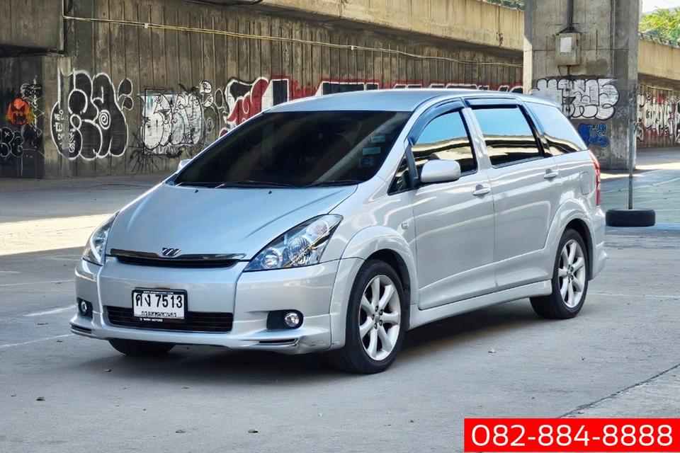 2004 Toyota WISH 2.0 Q VVT-i Auto รูปย่อยที่ 1