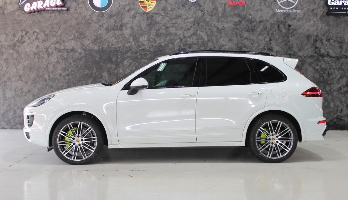 รหัสรถ JRS8118 เข้าใหม่กับ Porsche Cayenne SE Hybrid 2016 6