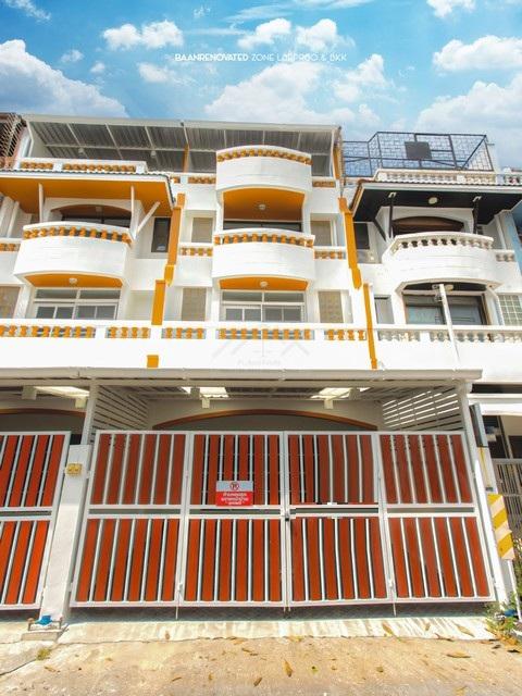 ขายทาวน์โฮม 4 ชั้น 350 ตร.ม ซอยสวรรค์วิถี (สุทธิสาร-ลาดพร้าว 64) รีโนเวทใหม่ทั้งหลัง เดินทางสะดวก 1