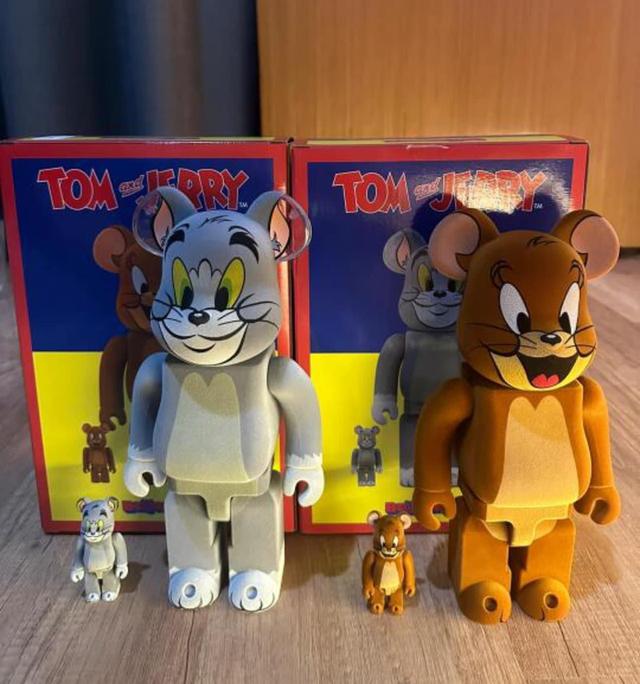 Bearbrick TOM & JERRY ผ้ากำมะหยี่  2