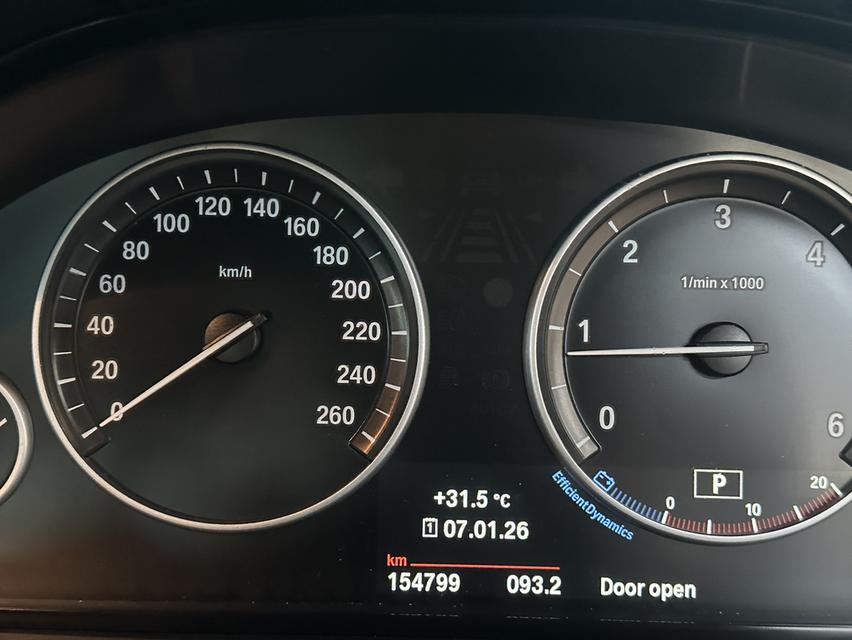 BMW 525d M Sport ปี2015 เครื่องยนต์ดีเซล รถมือเดียว ไมล์แท้ รูปที่ 9