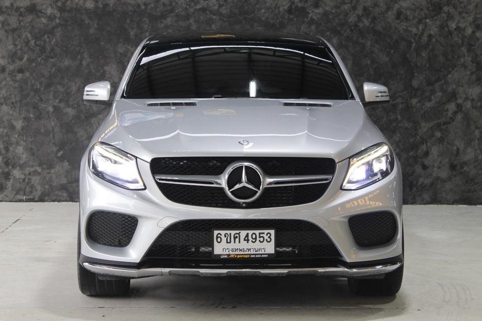 รหัสรถ JRS4953 Mercedes-Benz GLE 350d 2017