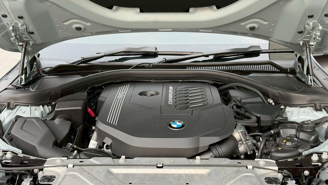 รหัสรถ KPV53 2024 BMW M240i xDrive สี Brooklyn Grey Metallic รูปย่อยที่ 4