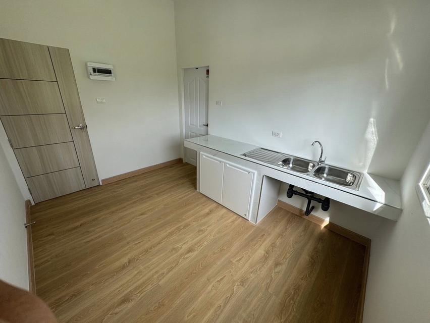 🏡 บ้านเดี่ยวชั้นเดียว [2 นอน 2 น้ำ] เลี้ยงสัตว์พันธุ์เล็กได้! ฟรีเน็ตบ้าน 1 ปี ทำเลใกล้ รร.นานาชาติเยอรมัน Single-Storey House for Rent [2 Beds 5