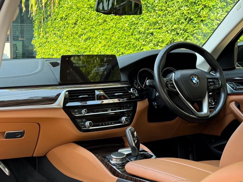 BMW 520D G30 รถมือเดียวป้ายแดง รถออกศูนย์ BMW THAILAND รถวิ่งน้อย เข้าศูนย์ตรงระยะ รถไม่มีอุบัติเหตุครับ รูปที่ 12