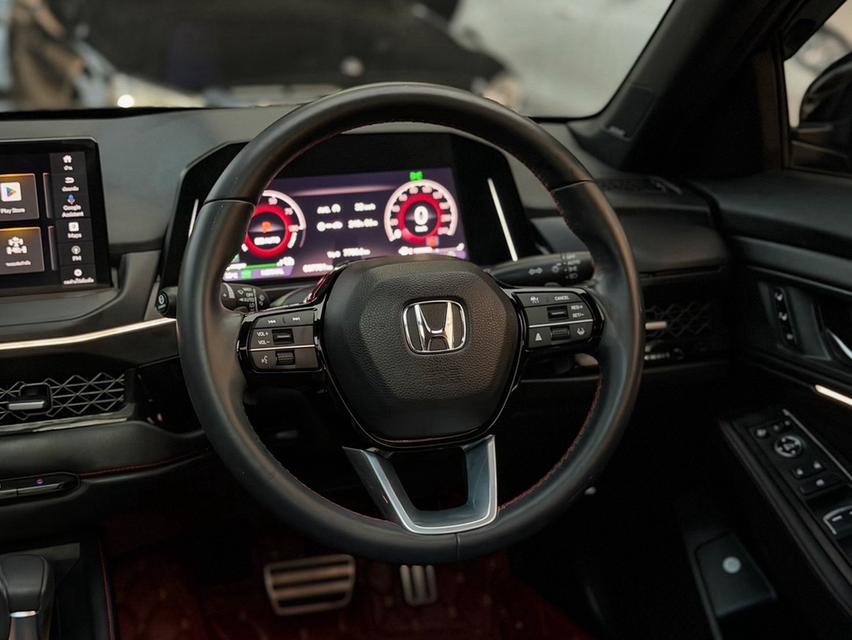 Honda Accord e:HEV RS Top สุด ปี 2025 ใช้งาน 3 หมื่นโลเจ้าของเดียว วารันตีเหลือยาว รูปที่ 10