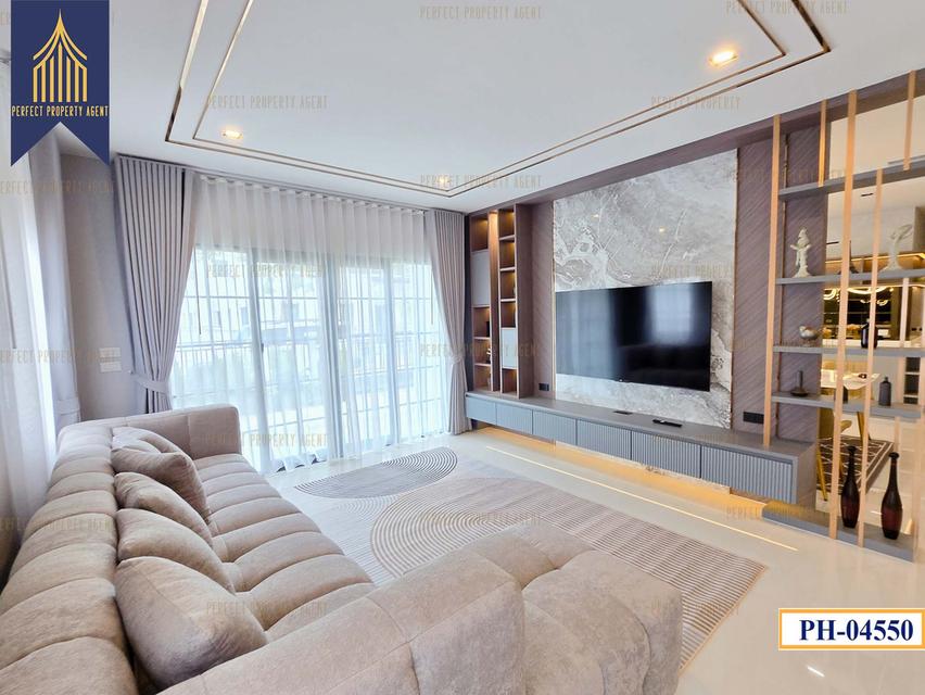 ขาย/ให้เช่า บ้าน Centro Bangna (เซนโทรบางนา) ทำเลทอง บางนาตราด เมกาบางนา พร้อมเข้าอยู่ 2