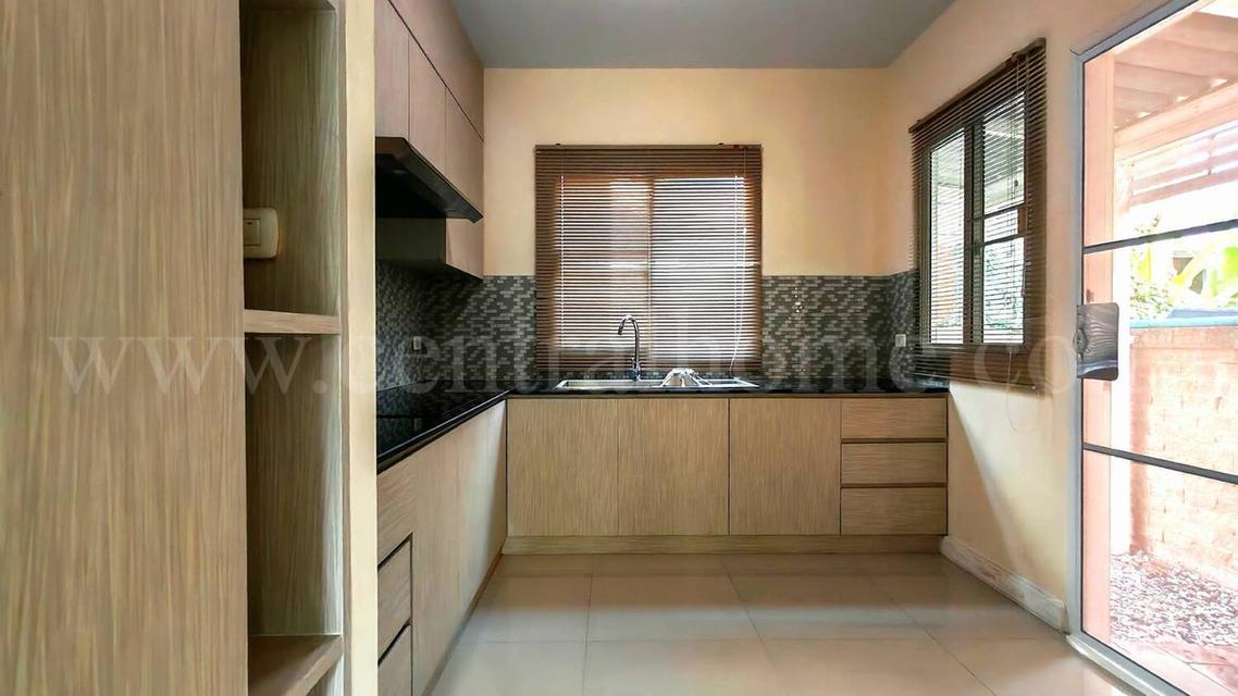 บ้านแฝด ภัสสร ไพรด์ ศรีนครินทร์ - เทพารักษ์  11