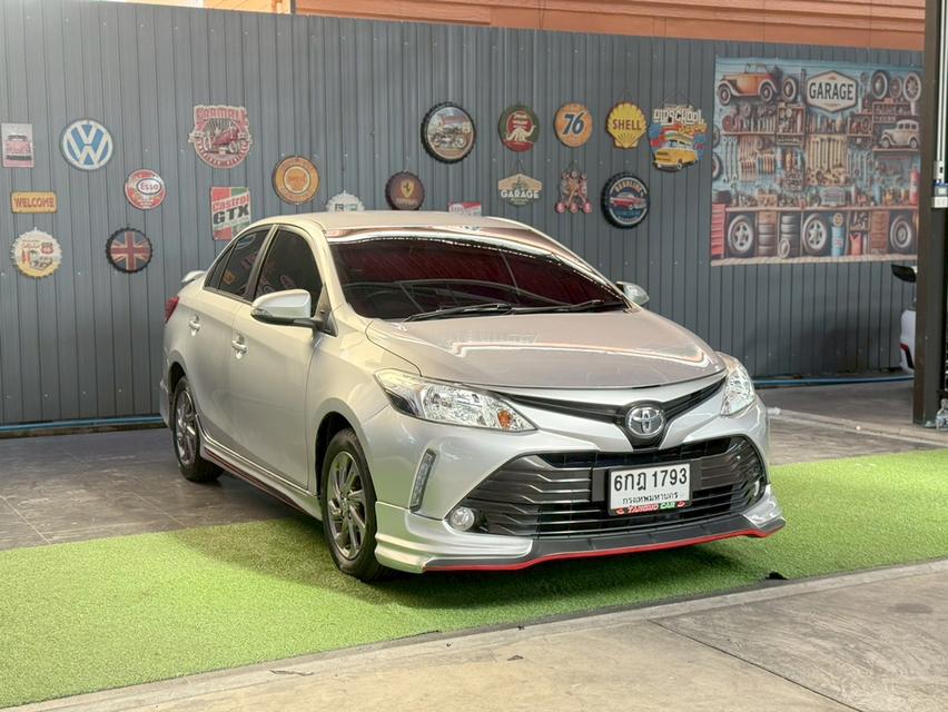 TOYOTA VIOS 1.5 E ปี 2017 3