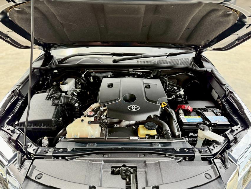 ขาย Toyota Fortuner 2.8V ปี18 19