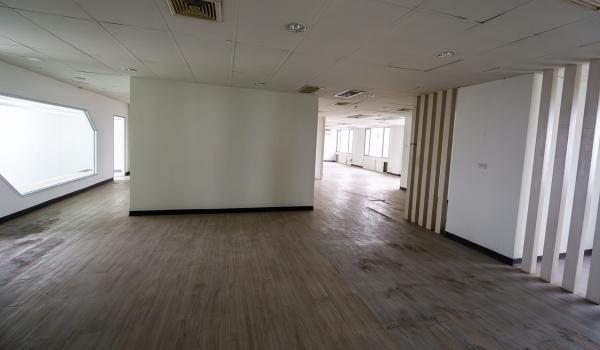 ให้เช่าออฟฟิศ NEW CBD ใกล้ MRT ห้วยขวาง เพียง 300 เมตร 3