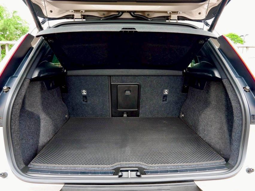 รหัสรถ PR2255 + Volvo XC40 Recharge Pure Electric Twin Motor รุ่น Top Fulloption 7