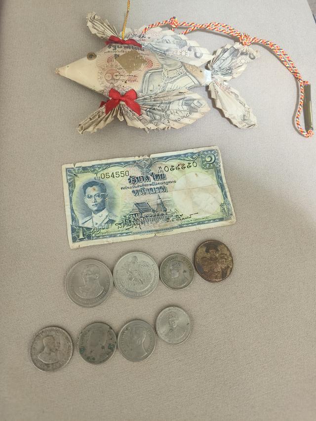ของสะสมเหรียญ ธนบัตร