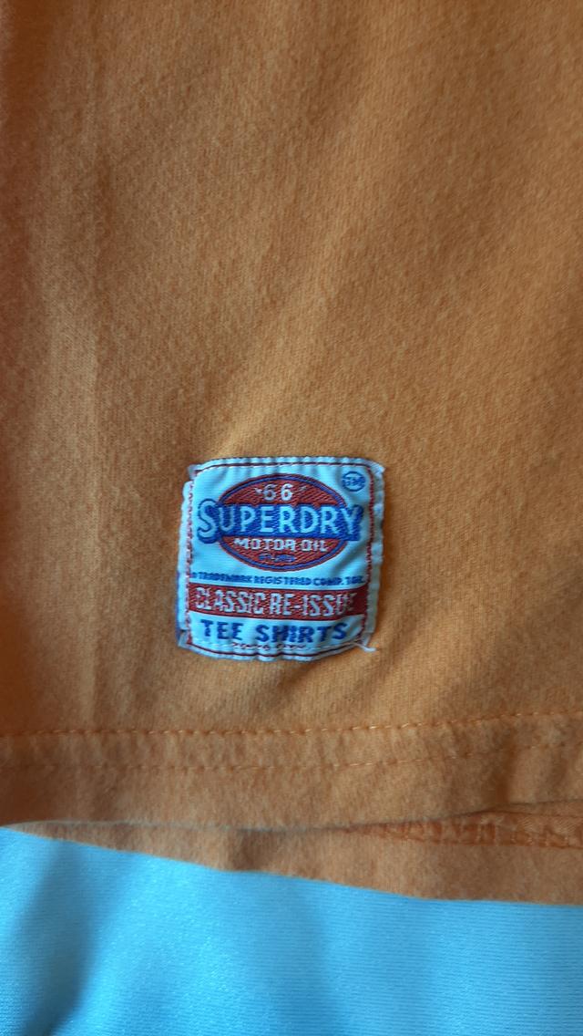 เสื้อยืด Superdry Size M มือสอง แท้สภาพใช้งาน รูปที่ 3