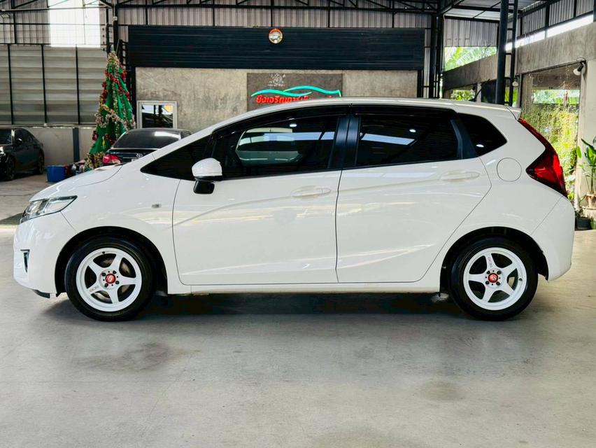 รถยนต์ Honda Jazz 1.5 มือสอง2015 รูปที่ 2