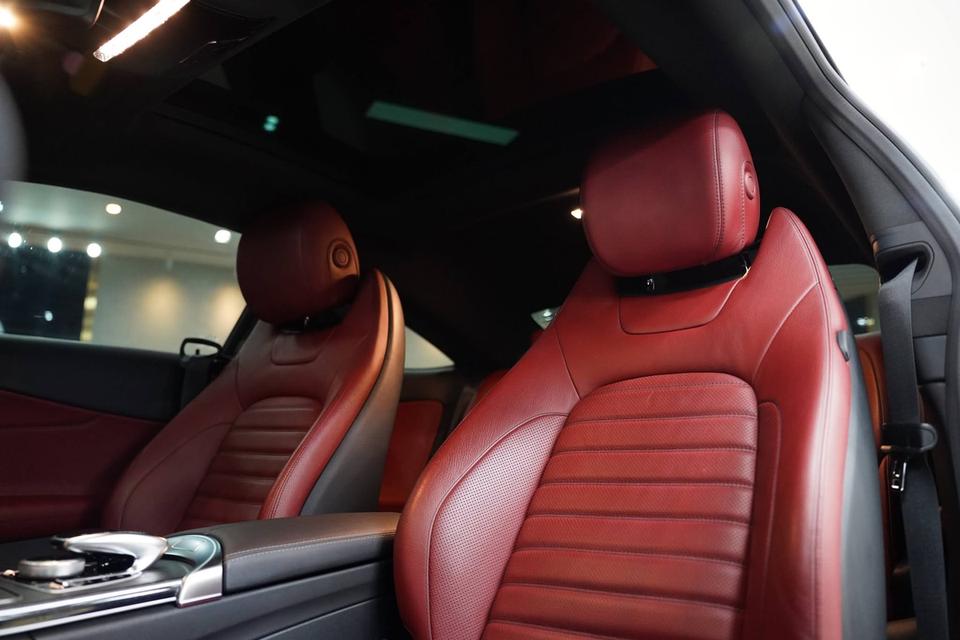 Mercedes-Benz C200 Coupé AMG Dynamic (W205) ปี 2020 สีดำ รูปที่ 16