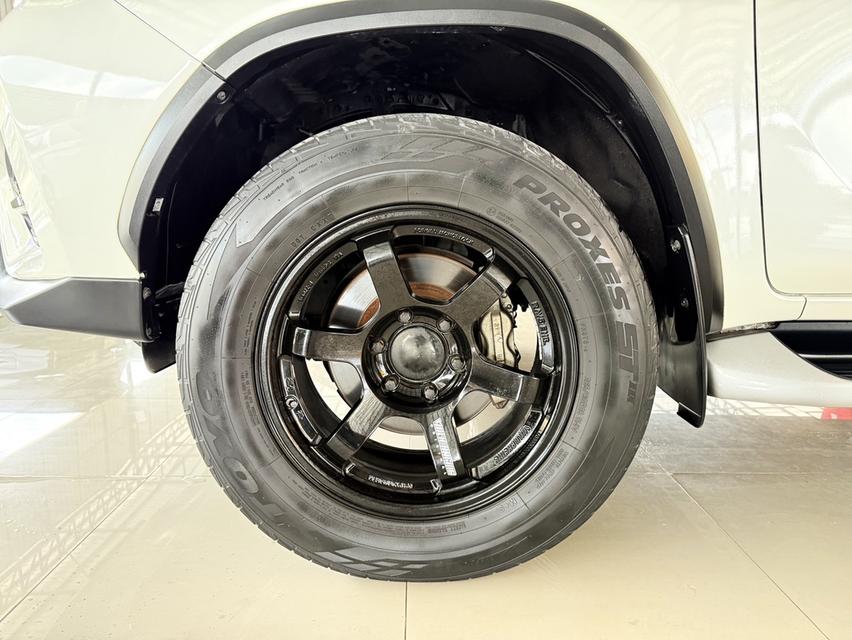 Toyota Fortuner 2.8 TRD Sportivo (ปี 2019) SUV AT - 4WD 18