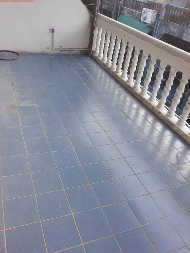 หมู่บ้านนิยมวิลล่า ราชพฤกษ์-บางกร่าง 9