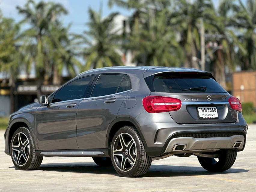 รหัสรถ PAT3860 Mercedes Benz GLA 250 AMG 2015 สีเทา