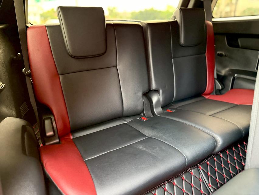 TOYOTA FORTUNER 2.4 LEGENDER 2023  13