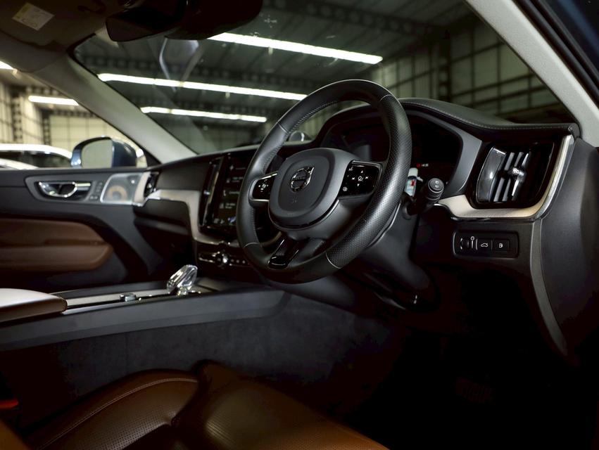2020 Volvo XC60 2.0 (ปี 17-26) T8 Inscription AWD SUV AT รูปที่ 13