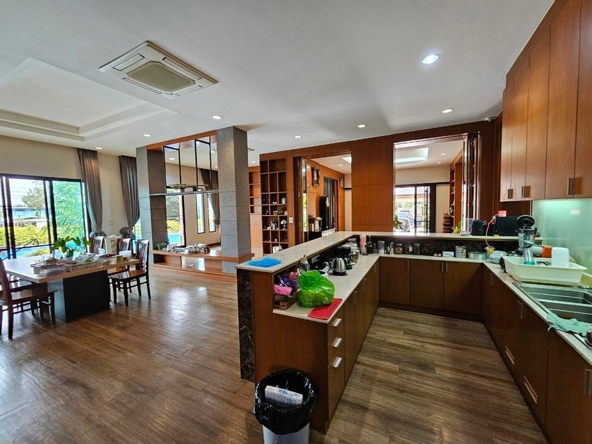 ขายบ้านหรู 1 ไร่ เพชรเกษม 88 ใกล้เดอะมอลล์บางแค เพียง 5 นาที พร้อมสระว่ายน้ำส่วนตัว  7