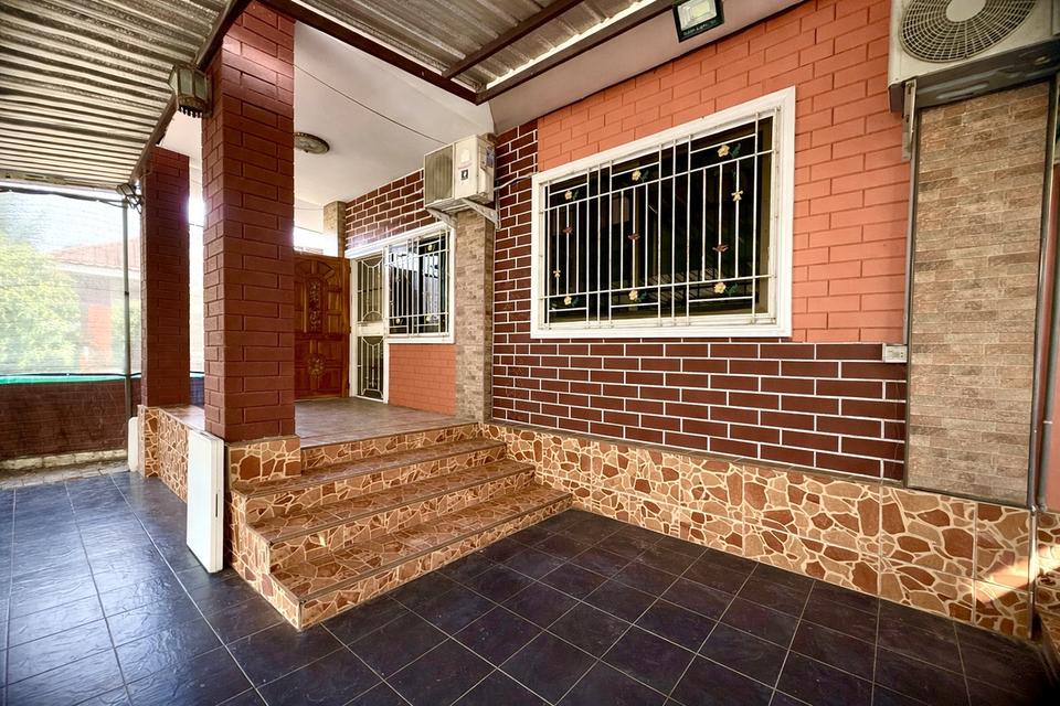 บ้านเดี่ยวยกสูง 3ห้องนอน 2ห้องน้ำ 3ที่จอดรถ บ้านน่าอยู่เงียบสงบ ถนนหน้าบ้านกว้างขวา 6