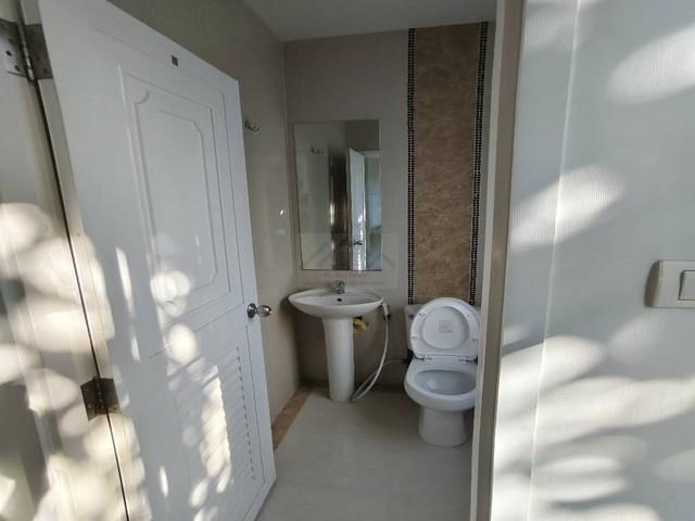 ให้เช่าโฮมออฟฟิศ 4 ชั้น 230 ตร.ม. The Regent Street London รามอินทรา 109 4