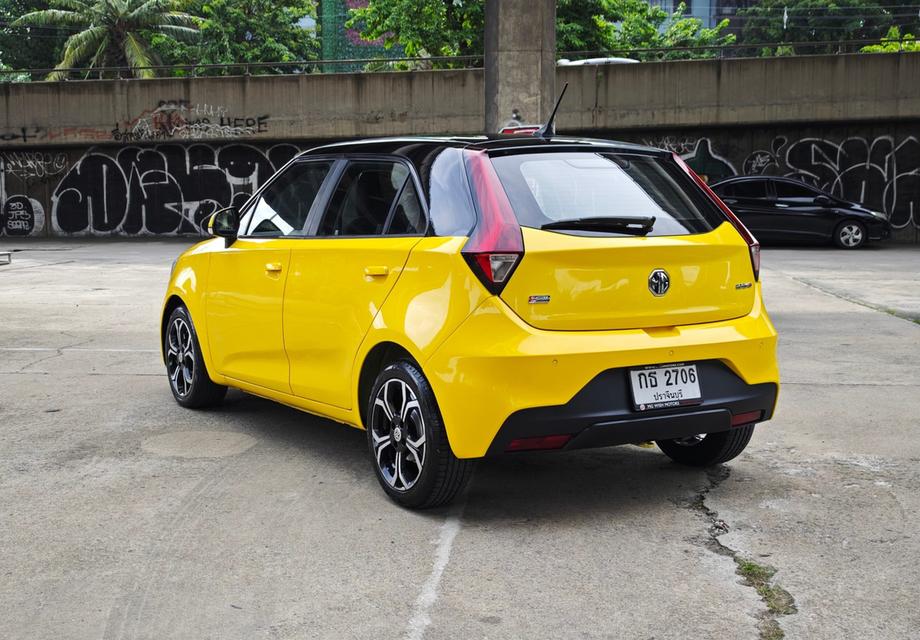 MG-3 1.5 X Sunroof AT ปี 2019 3