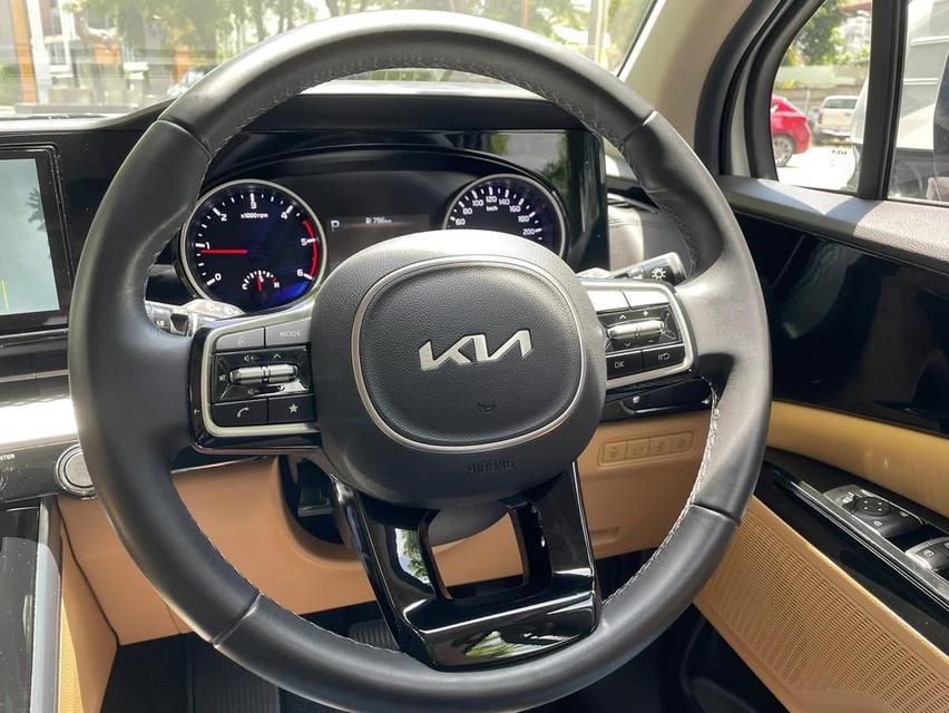 ขายรถ Kia Carnival EX ปี 2022  6