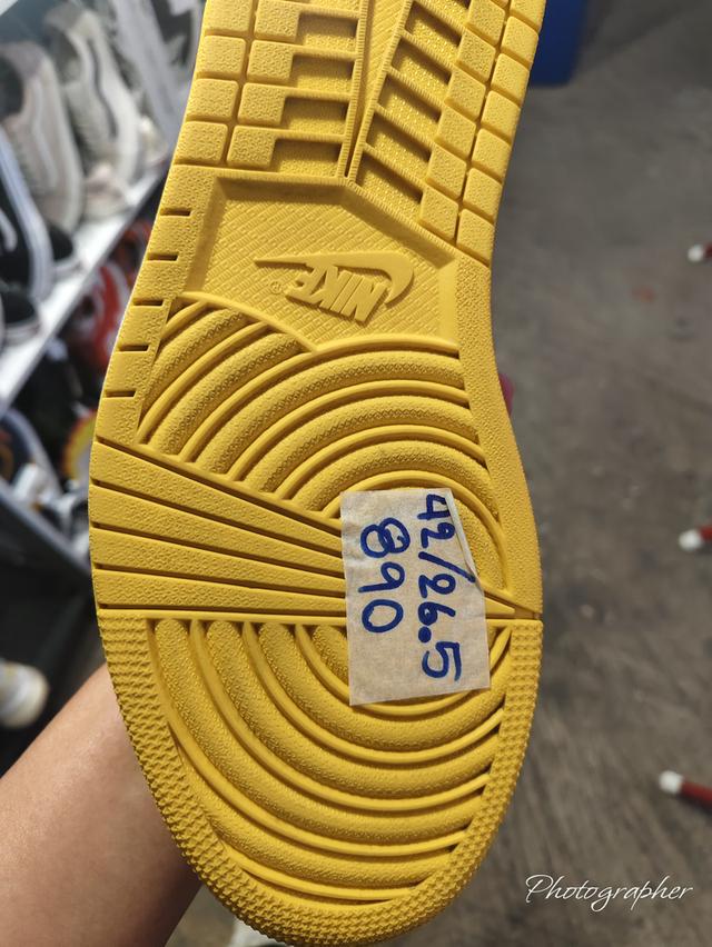 รองเท้ามือ2 Nike air jordan รูปที่ 4