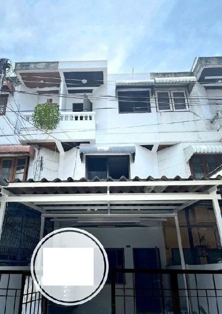 เซ็นทรัล บางนา 2.4 กม.ให้เช่าทาวน์เฮ้าส์ 3 ชั้น MRT ศรีแบริ่ง 250ม. 21 ตร.วา.รร.นานาชาติบางกอกพัฒนา 4.5 กม.3 นอน