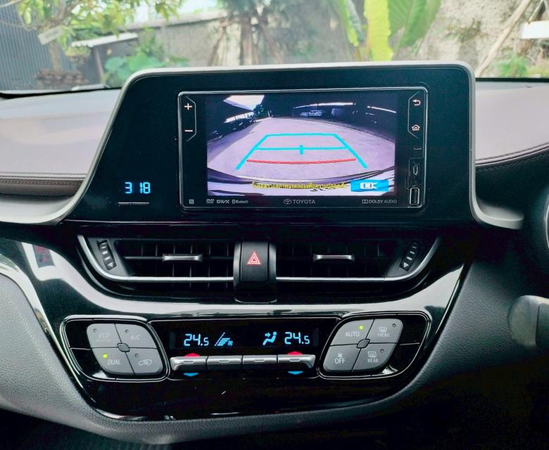 TOYOTA CH-R 1.8 MID ปี 2019 11