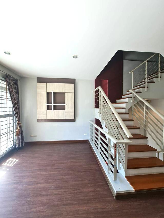 ขายบ้านกลางเมือง สวิสทาวน์ เกษตร–นวมินทร์ ทาวน์โฮม 3 ชั้น หลังใหญ่ หลังมุม รูปที่ 7