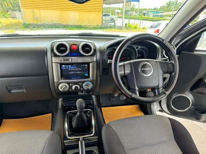 Isuzu D-Max ปี 2010  5