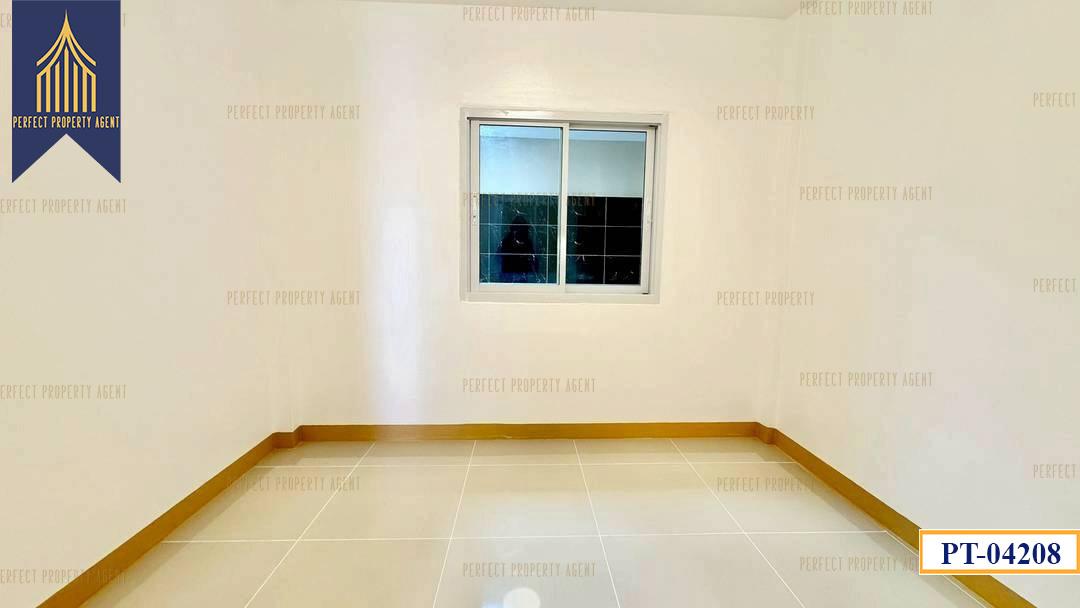 ทาวน์เฮ้าส์ชั้นเดียวบัวทอง 4 บางบัวทองราคาย่อมเยาว์ 8