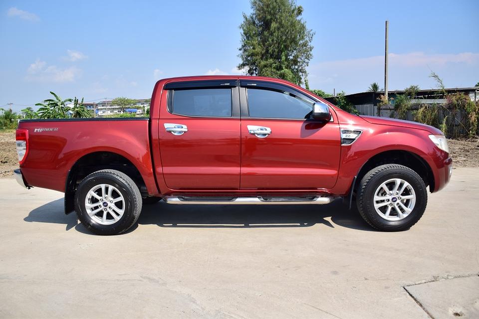 รถบ้านเดิมๆ กระบะ 4ประตู FORD RANGER2.2. ไฮไลเดอร์ ดีเซลTURBO ออโต้เบาะหนังวิ่ง 164503 ตัวสูงเครื่องนิ่มมาก ไฟตัดหมอก ไฟเลี้ยวที่กระจก โทร0957401229 รูปที่ 2