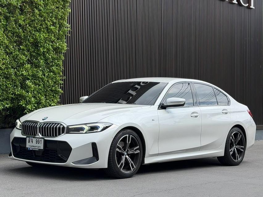 BMW 320d M-Sport lci ปี 2023 สีขาว