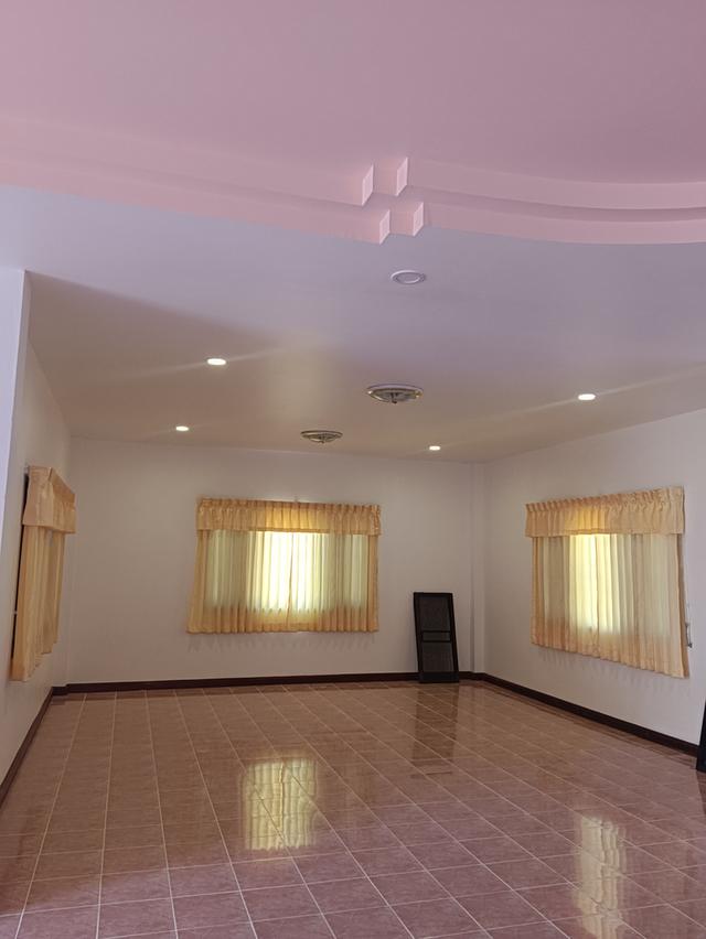 บ้านเดี่ยวพร้อมที่ดิน 3