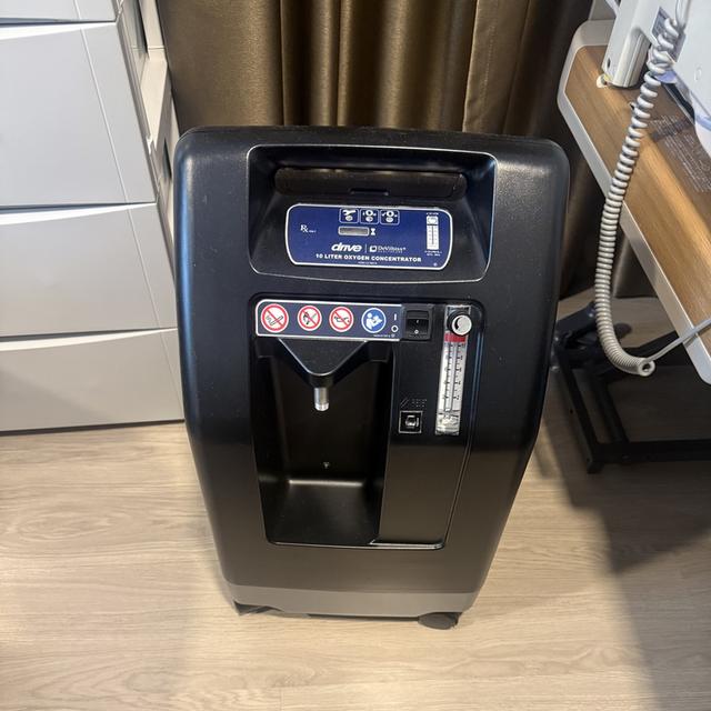 เครื่องออกซิเจน Devilbiss 1025KS