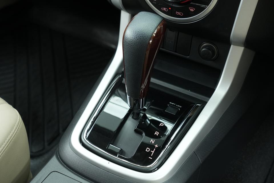 2018 ISUZU MU-X 1.9 DVD Navi DA SUV สีน้ำตาล เลขไมล์ 65248 กม. 10