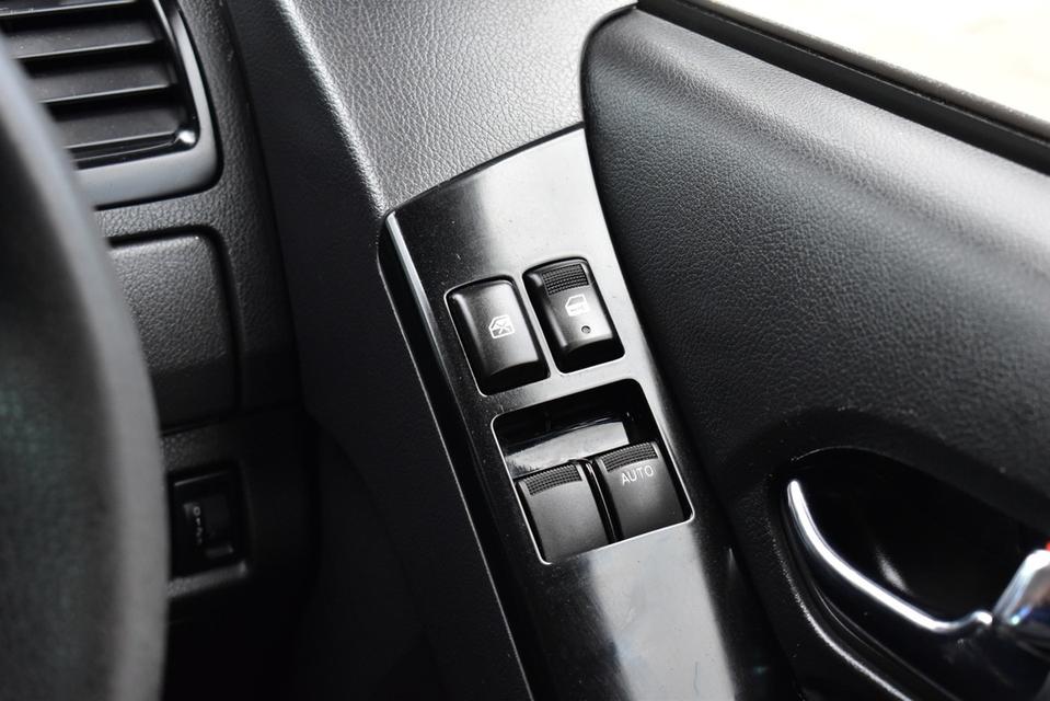 รหัสรถ PB7383 ISUZU DMAX 1.9 HILANDER M/T 2019 14
