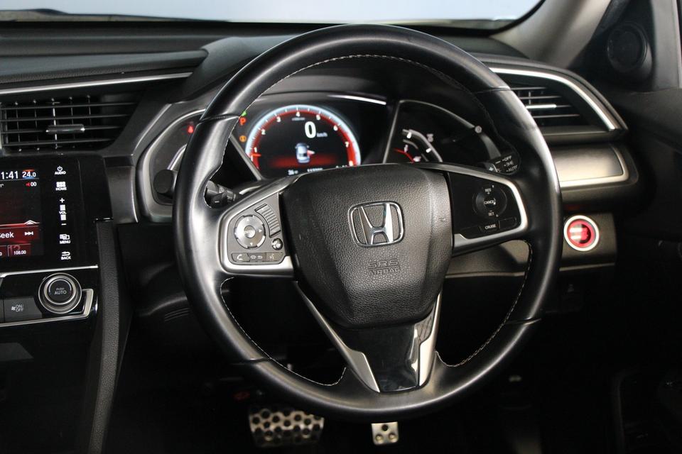 รหัสรถ TGK2887 HONDA CIVIC 1.5 TURBO ปี 2017 6