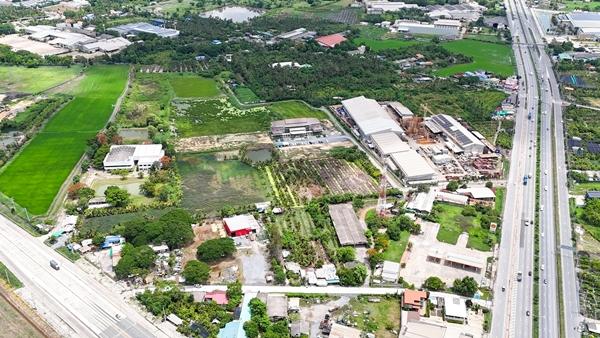 ขายที่ดินผืนใหญ่ 20 ไร่ 311 ตร.ว. ติด อบต.หอมเกร็ด ใกล้จุดตัดบรมราชชนนี-พุทธมณฑลสาย 7 ติดถนน 3 ด้าน 7