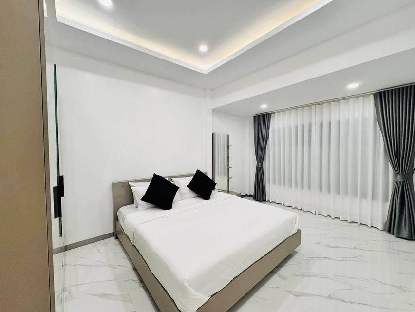 Selling Pool villa Jomtien beach 10.9 Million  12